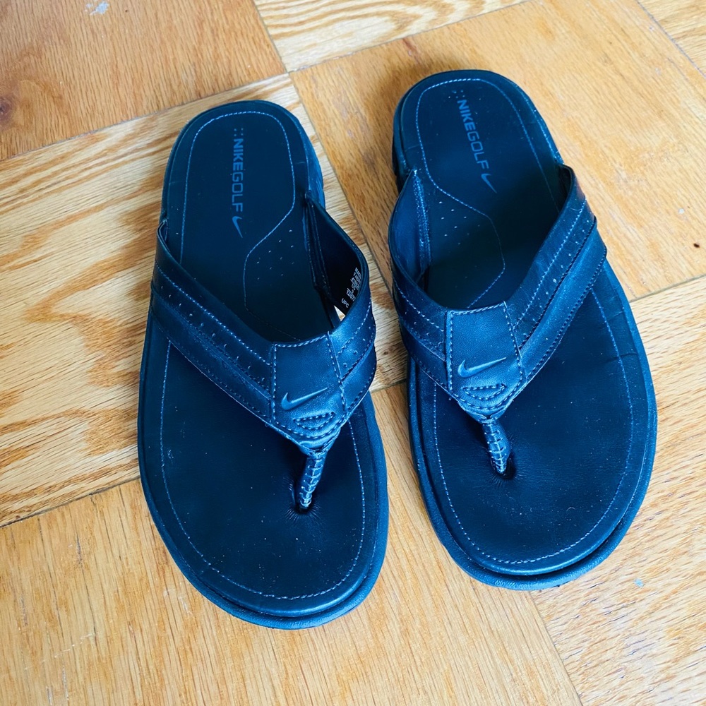 Nike Golf Leather Sandals - Picture 2 of 3